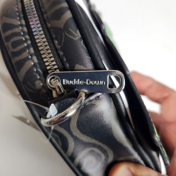 NWT Buckle Down Horror Movie Vegan Leather Beetlejuice Chibi Mini Crossbody Bag - Picture 7 of 16